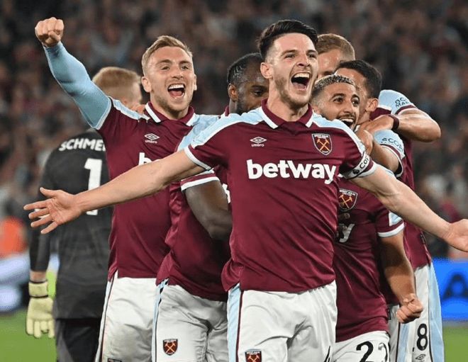 国米门将更替引热议，维卡里奥性价比突出，但适配性与未来规划存疑。