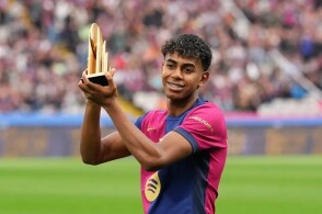 英媒：利物浦高层力挺斯洛特，称萨拉赫应有职业素养